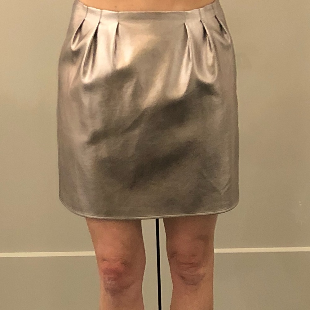 Sugar & Lips Metallic Mini Skirt. Size Medium.